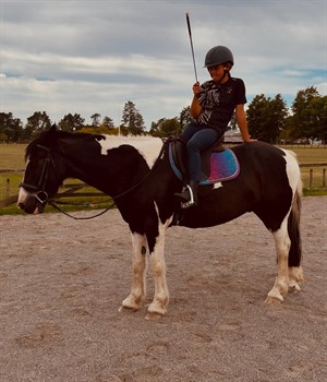 Competitor picture for Liv Pounamu Collier