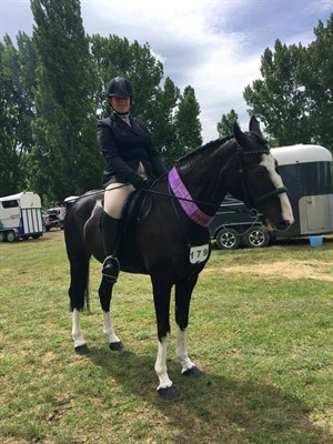 Competitor picture for Amanda Large