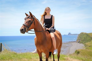 Competitor picture for Holly Robertson